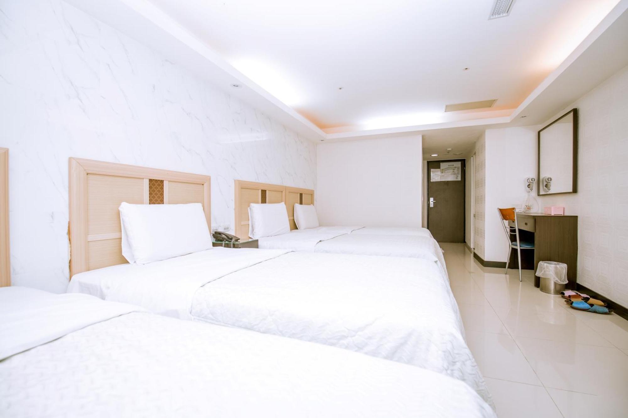 Guide Hotel Taoyuan Fuxing Номер фото