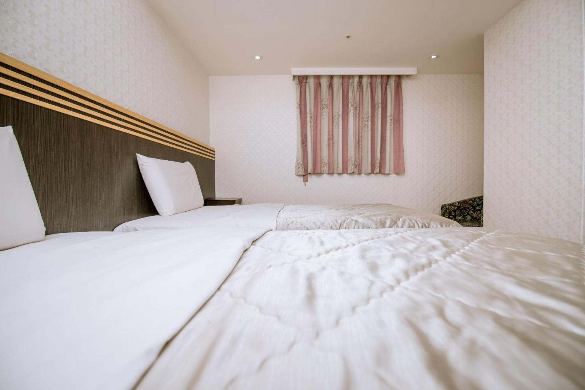 Guide Hotel Taoyuan Fuxing Номер фото