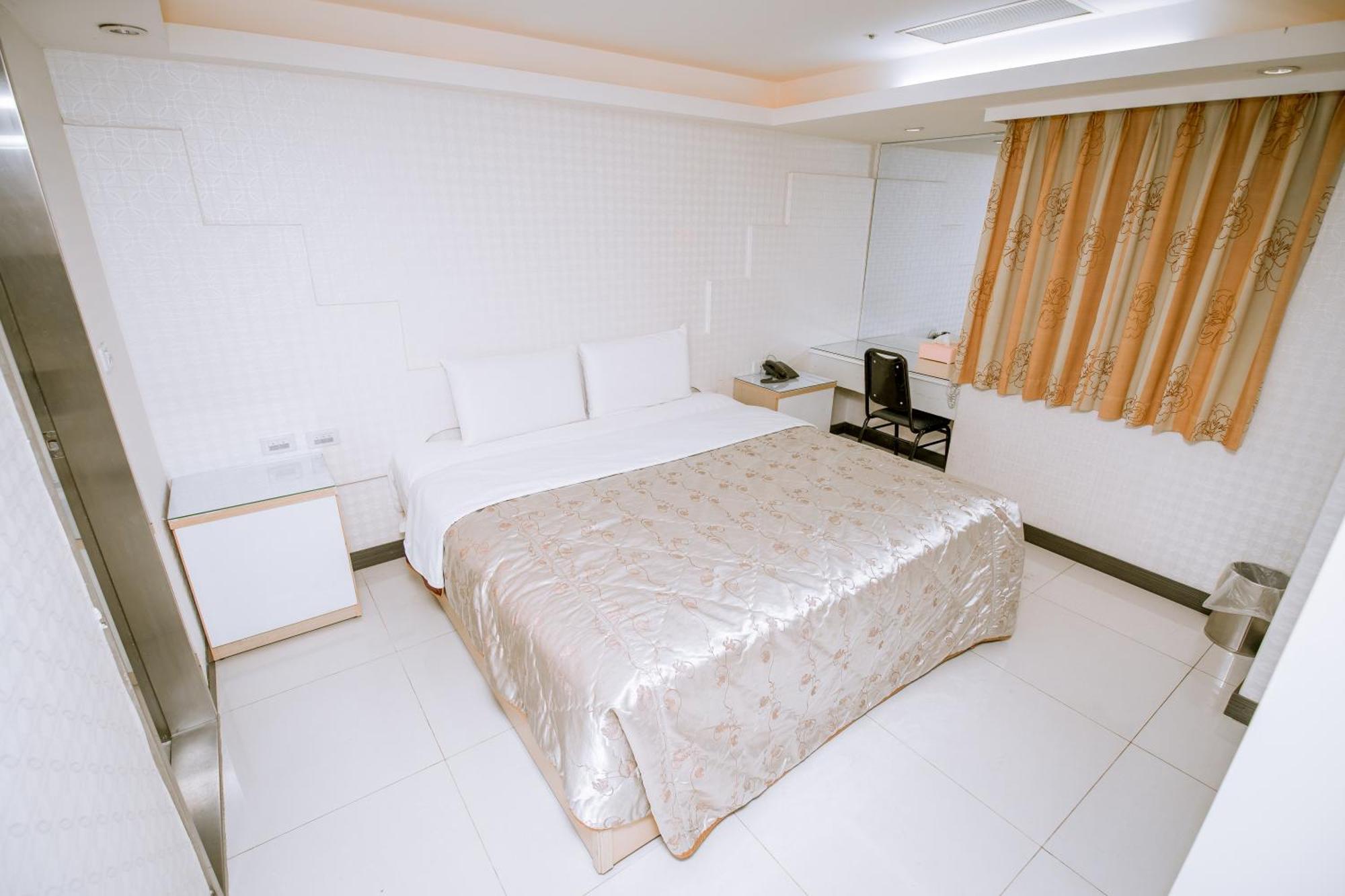 Guide Hotel Taoyuan Fuxing Экстерьер фото