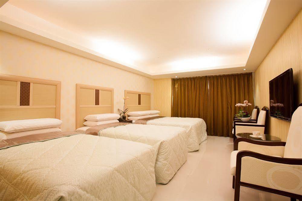 Guide Hotel Taoyuan Fuxing Экстерьер фото